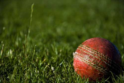 England Cricket: The Physics of Spin Bowling and the DRS Technology Behind a Historic Test Match Victory