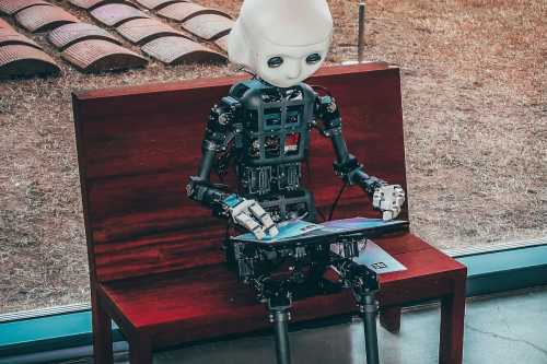 FTC Cracks Down on Fake People: The New Rules for AI Influencers Changing the Internet in 2026