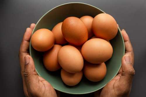 Salmonella Outbreak Tied to Eggs Sickens 98 People Across 17 States