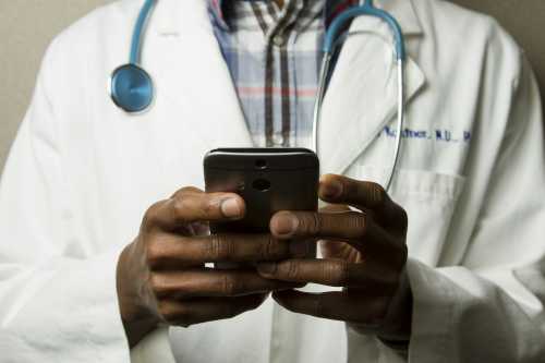 The Algorithmic Enclosure of American Medicine: How Regulatory Shocks are Engineering a Healthcare Oligopoly