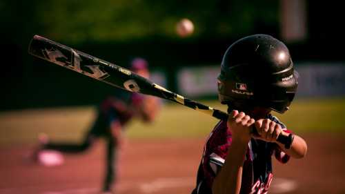 The Algorithmic Fracture: How Media Fragmentation and Accelerated Play Are Rewiring Baseball Economics