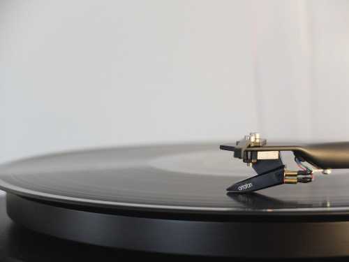 The Beatles' Final 'Lost' Track Reconstructed Using Advanced AI Audio Separation and Released for UK Charity