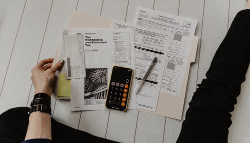 The Lemonade Stand Audit: How HMRC’s New Digital Tax Hub is Bringing the UK’s Influencer Economy Out of the Shadows