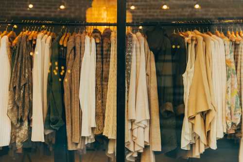 The Runway as a Trading Floor: 2025 Luxury Market Impact Analysis