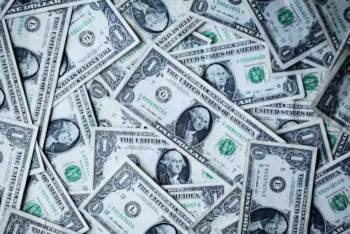 US Imposes Sweeping 50% Tariff on Canadian Apparel and Textiles in Escalating Trade War
